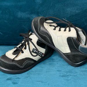 Ciao Bimbi toddler genuine leather shoes in size 23 EU